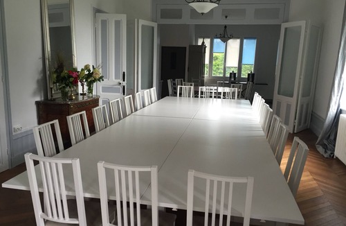 Croix-Moligneaux House | Domaine Les Racines