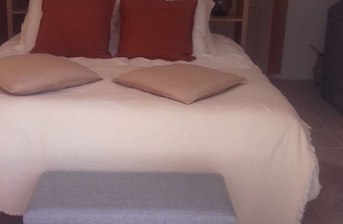 Le Pontet Bed & Breakfast | Domaine lolo and hakimi