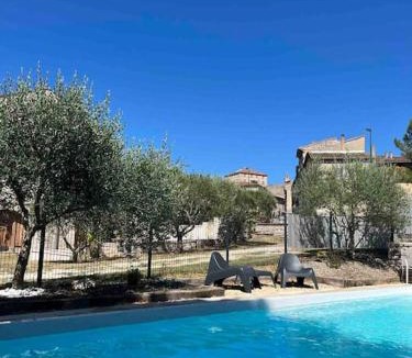 Barjac House | DOMAINE MARY'S