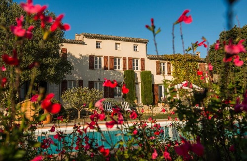 Roullens Hotel | Domaine Michaud