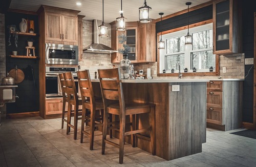 Inverness Ski Chalet | Domaine privé – Maison meublée à louer à Inverness (location mensuelle)
