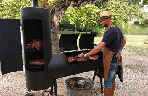 Fongrave Bed & Breakfast | Domaine Ramonjavel, glamping & alpaca's
