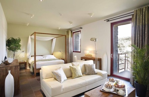Belesta Hotel | Domaine Riberach – Hôtel 4* - Restaurant gastronomique - Spa - Piscine - Vignoble