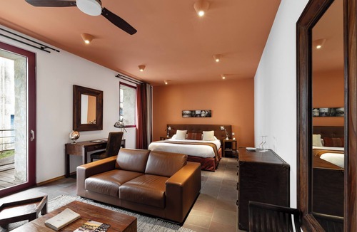 Belesta Hotel | Domaine Riberach – Hôtel 4* - Restaurant gastronomique - Spa - Piscine - Vignoble