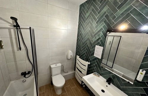 Lamarche-sur-Saone Hotel | Domaine Saint Antoine