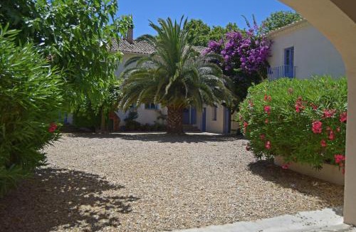 Nizas House | Domaine Saint Ferreol