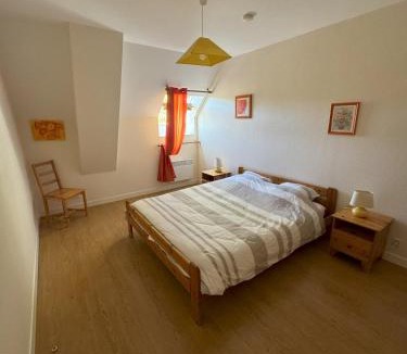 Saint-Come-du-Mont House | Domaine Saint Jean