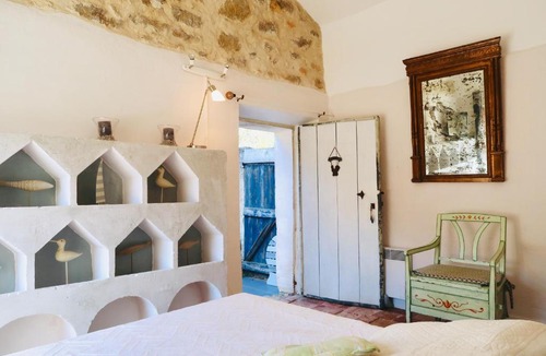 Taradeau Apartment | Domaine Saint-Joseph