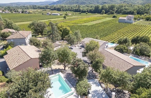 Saint-Alban-sous-Sampzon Villa | DOMAINE VILONAPA Villa FIGUIER with private pool - 6 people