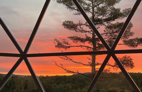 Saint Come Cabin | Dome 01 - The Pine, Le Pin | Vue Panoramique, Spa Privé & Filet Suspendu