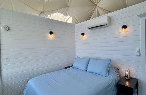 West Bay Cabin | Dome 1 · Luxury Lakeside Dome Experience With Hot Tub