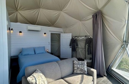 West Bay Cabin | Dome 1 · Luxury Lakeside Dome Experience With Hot Tub