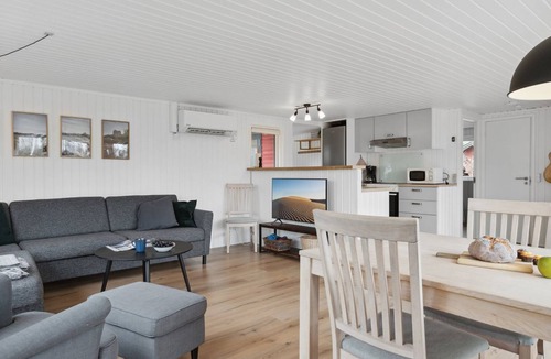 Ronde House | "Dome" - 7km from the sea by Interhome