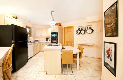 Kabletown House | Dome Of Your Dreams!