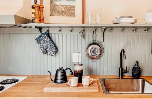 Dublin Shore Cottage | Dome One - Experience the ocean like never before. Private hot tub!