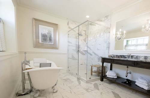 Guthrie Hotel | Dominion Gardens and Hotel