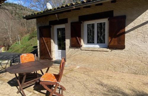 Latouille-Lentillac Bed & Breakfast | Domisiladore