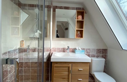 Lamonzie-Montastruc Apartment | Domitille Deluxe Room Garden View