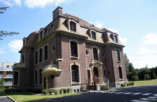 Saint-Quentin Apartment | Domitys - Château de la Pilule