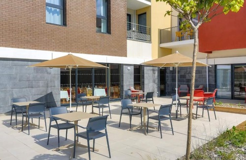 Calais Apartment | Domitys Le fil de soie