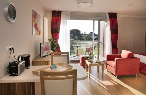 Pau Nord Apartment | Domitys Le Palmier du Roi