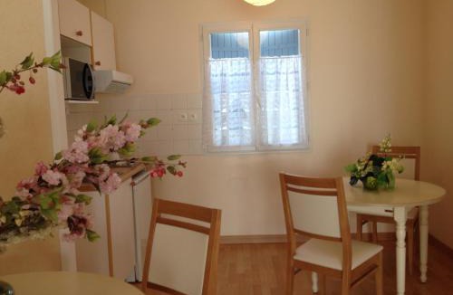 Vierzon Apartment | Domitys Le Village