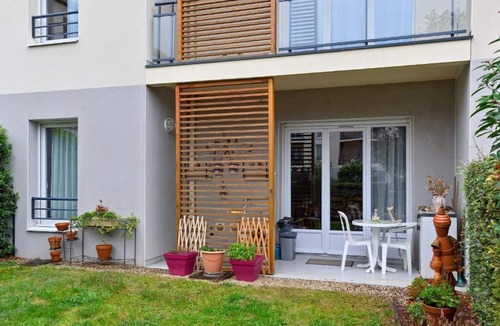 Montlucon Apartment | Domitys Les Rives du Cher