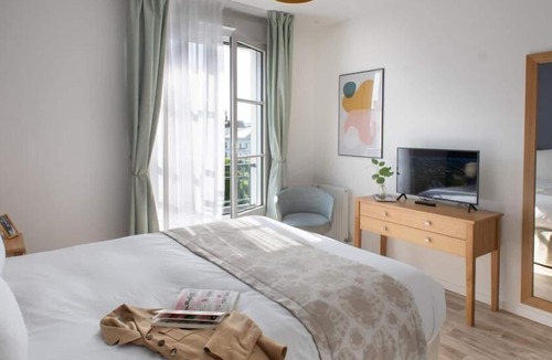 Serris Apartment | DOMITYS SARIA