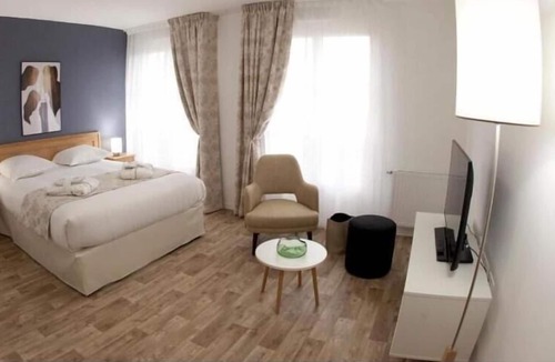 Serris Apartment | DOMITYS SARIA