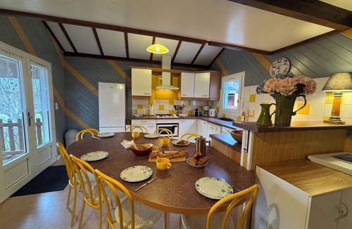 Domme Ski Chalet | Domme Gite with pool sleeps 8