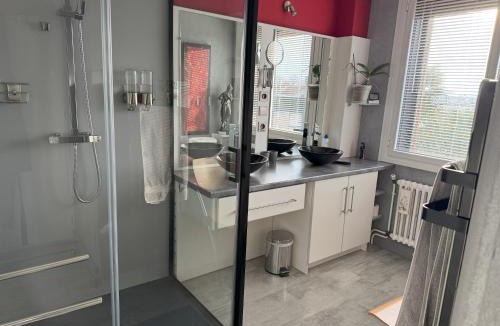 Montaigu Bed & Breakfast | Domus 26 Chambre Occidens DUO