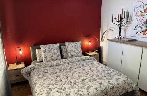 Montaigu House | Domus26 chambre Meridional