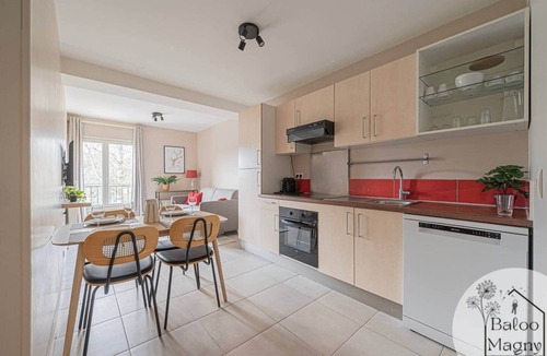 Magny-le-Hongre Apartment | Donald's Lodge - 5 min from Disneyland Paris