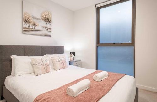 Doncaster Apartment | Doncaster Lux 3b2b Apt Balconyparking