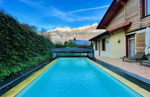 Quarten House | Doodle's Amazing Chalet -Walensee - Flumserberg - Churfirsten - Heidiland - Pool - Sauna