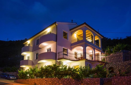 Sveti Juraj Apartment | Dora Apartment