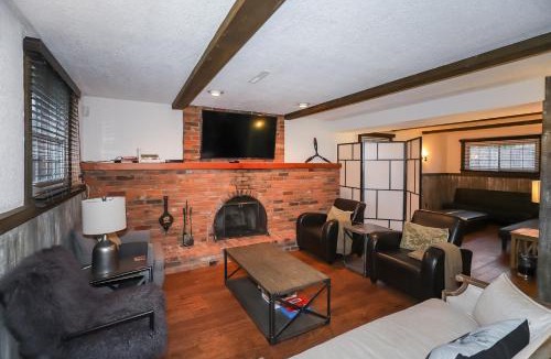 Historic Old Town House | Dorchester Cottage