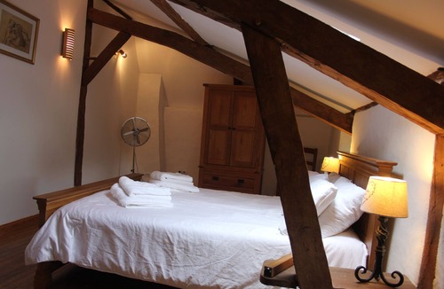 Saint-Leon-sur-l'Isle Other | Dordogne Farmhouse with Large Private Pool