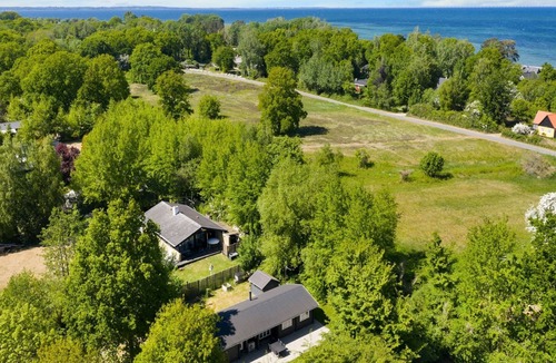 Hov House | "Doris" - 150m from the sea by Interhome