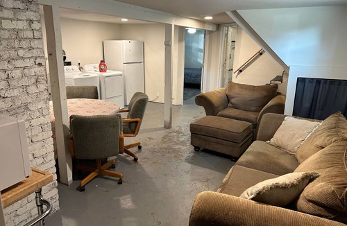 Centralia House | DORM STYLE HOUSING