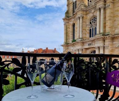 Vitry-le-Francois House | Dormez chez l'écureuil