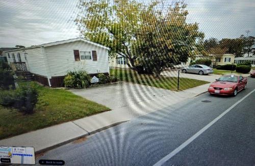 Montego Bay House | Dorothy and Johns Ocean City Md Vacation Home Sleeps 8 - 3 bedrooms 2 full bath