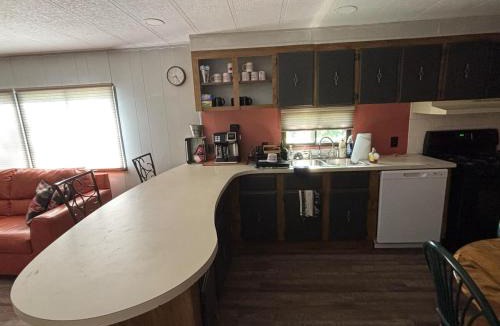 Hulett House | Dorothy's Hideaway