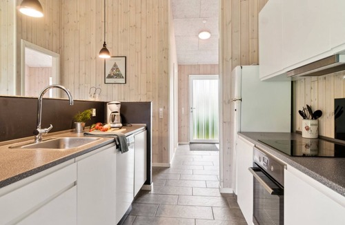 Kaldred House | "Dorreth" - 3.2km from the sea by Interhome