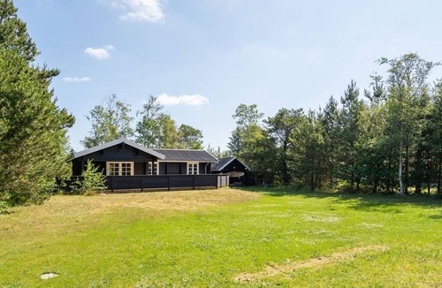 Bratten Strand House | "Dorthea" - 200m from the sea by Interhome