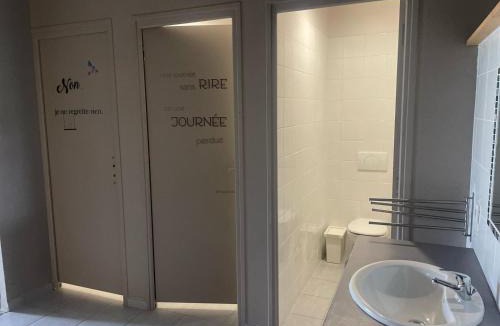 Mas-Saintes-Puelles Hostel | Dortoir de 12Lits