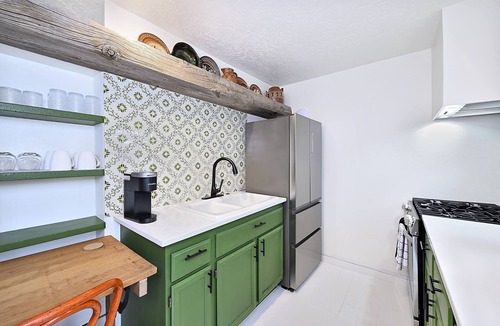 Downtown Santa Fe Bed & Breakfast | Dos Hermanas Compound | 7 Casitas | Downtown