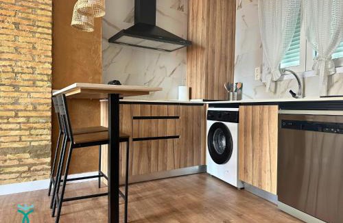 Zaragoza Old Town Apartment | Dos Torres Refugio