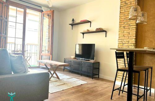 Zaragoza Old Town Apartment | Dos Torres Refugio