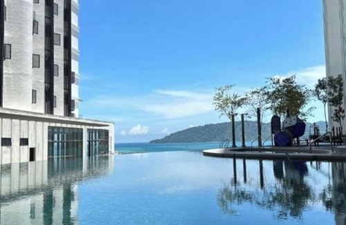 Downtown Kota Kinabalu Condo | DOTS 21 Seaview High Floor Suite